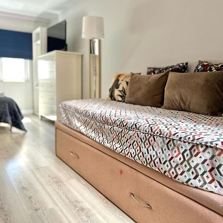 Studio Polvo Parede Kültér fotó